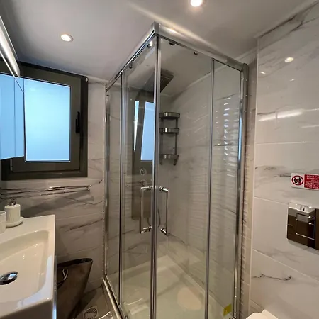 Panorama View With Jacuzzi By 8essentially