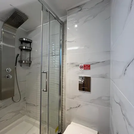 Panorama View With Jacuzzi By 8essentially